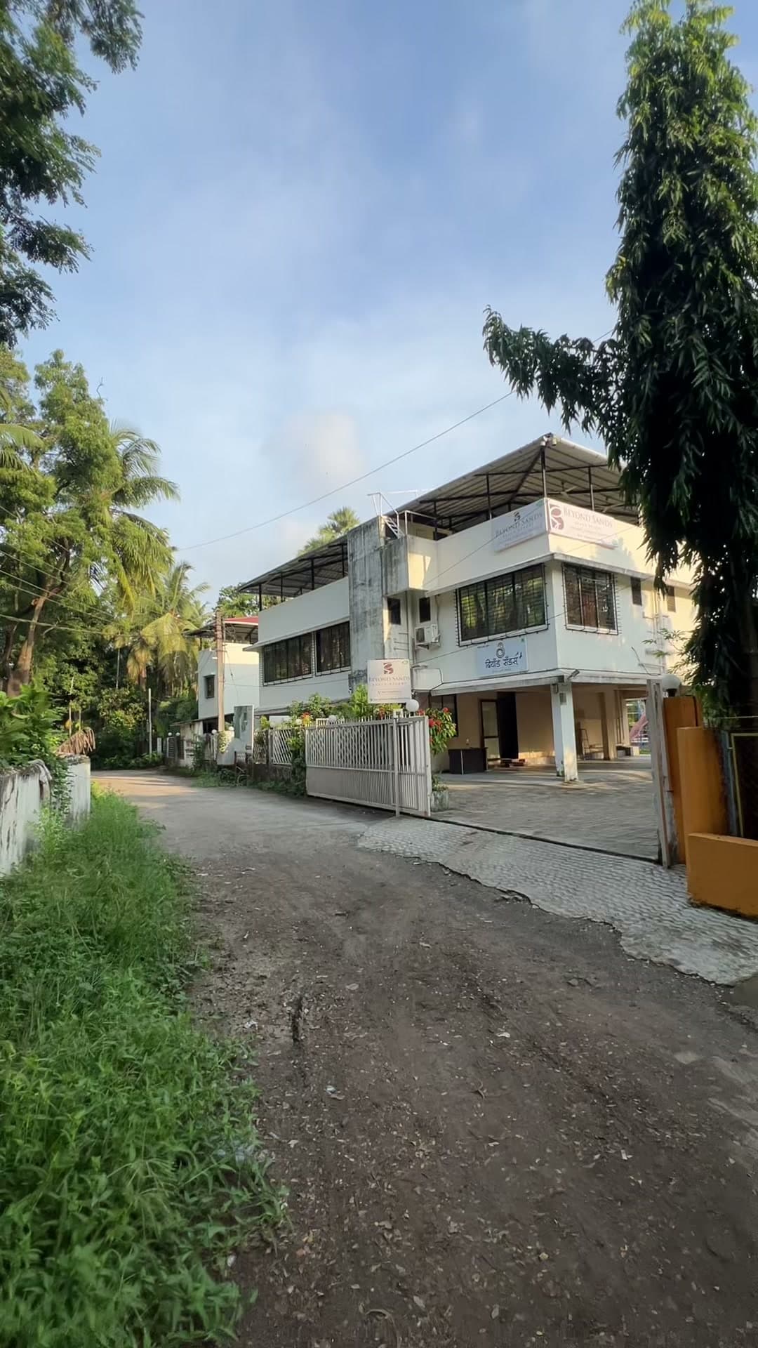 Beyond Sands Resort Kelva Beach